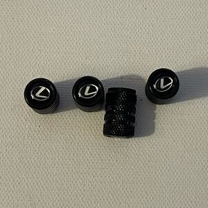 Lexus logo valve Stem caps in Black set of 4 NWT
